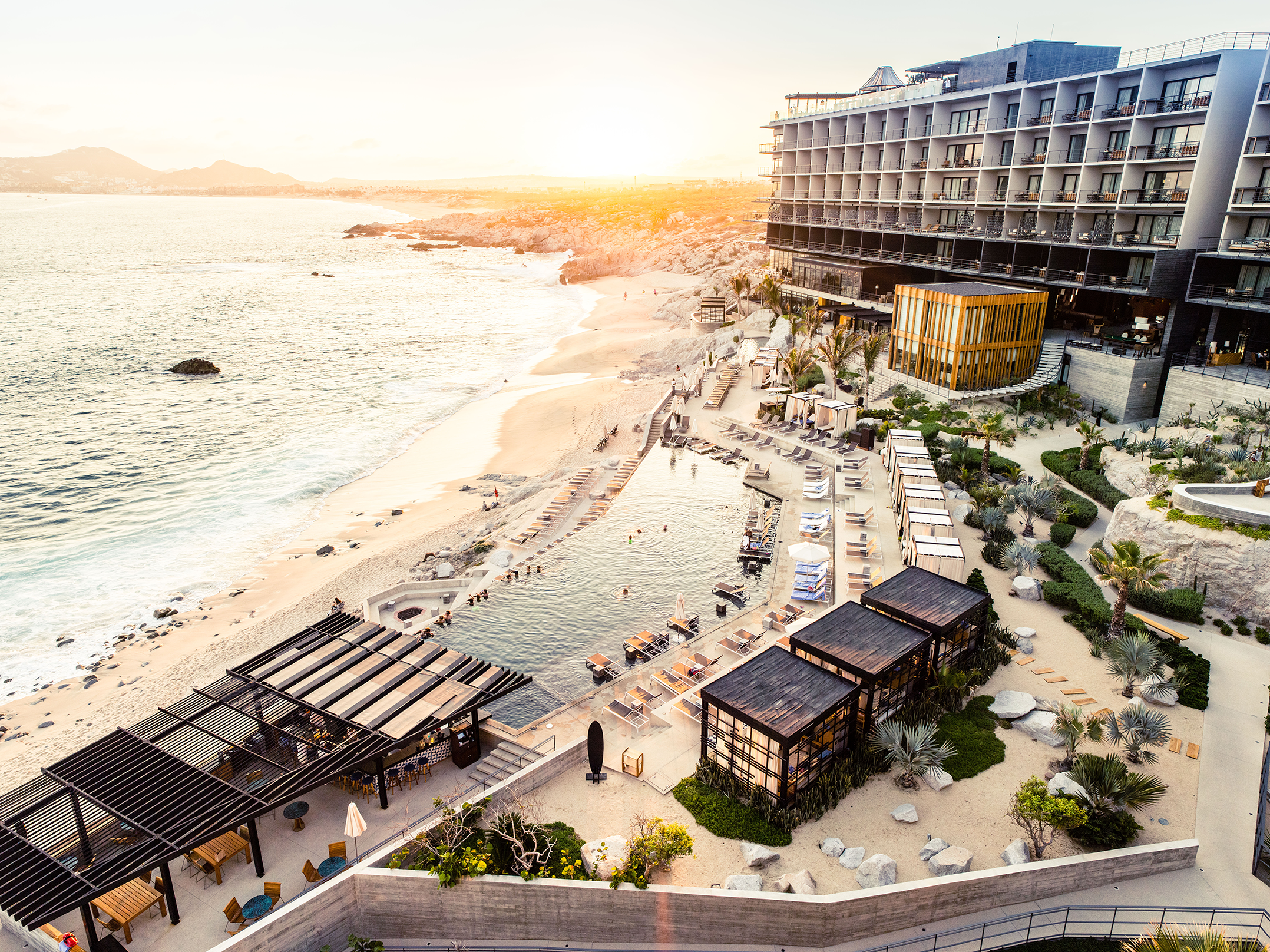 Purewow: Win a Winter Getaway to Cabo San Lucas 